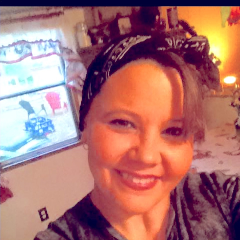 Meet your Posher, Tracy